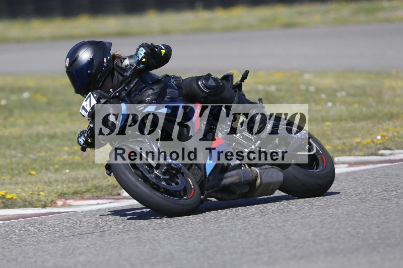 /05 07.04.2026 Cornu Master School ADR/Gruppe rot/17